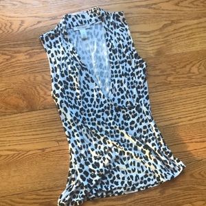 ⚡️SALE⚡️White House Black Market Top